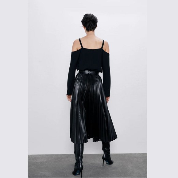 LAST ONE!!! ZARA Faux Leather Pleated Midi Skirt - Picture 9 of 12